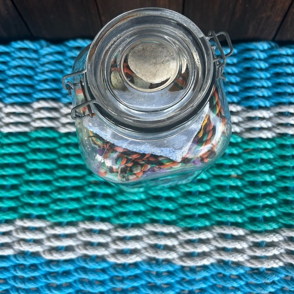 Vintage Glass Jar with Montauk Beach Finds. Sun bleached Buoys, Sea Rope etc - Picture 7 of 7